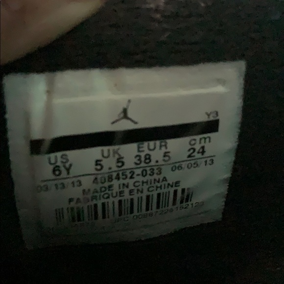 Green Glow 4’s - Picture 4 of 4